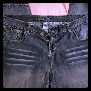 Maurice's Size 24W Capris